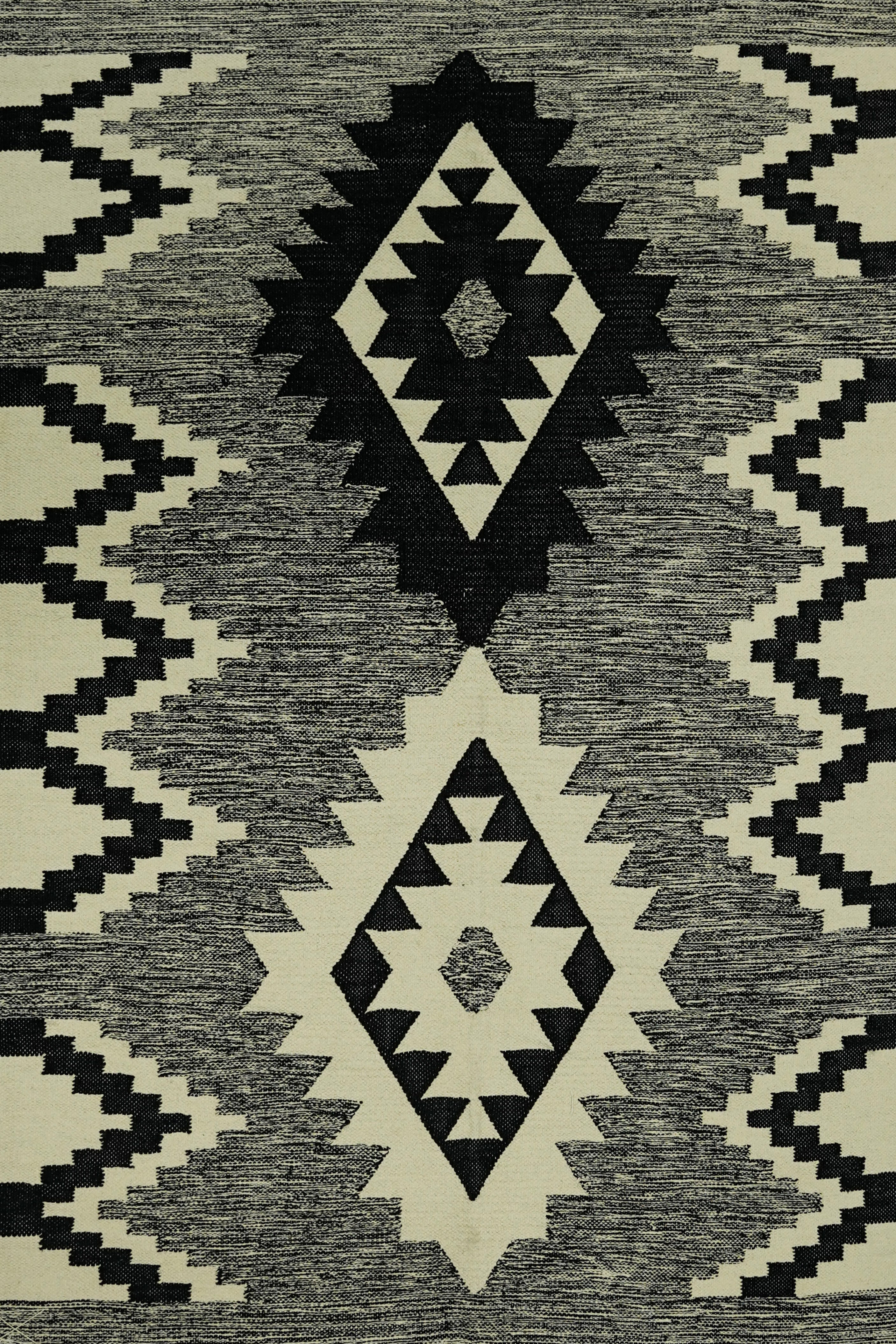 Atlas Diamond Handmade Cotton Moroccan Pile Rug