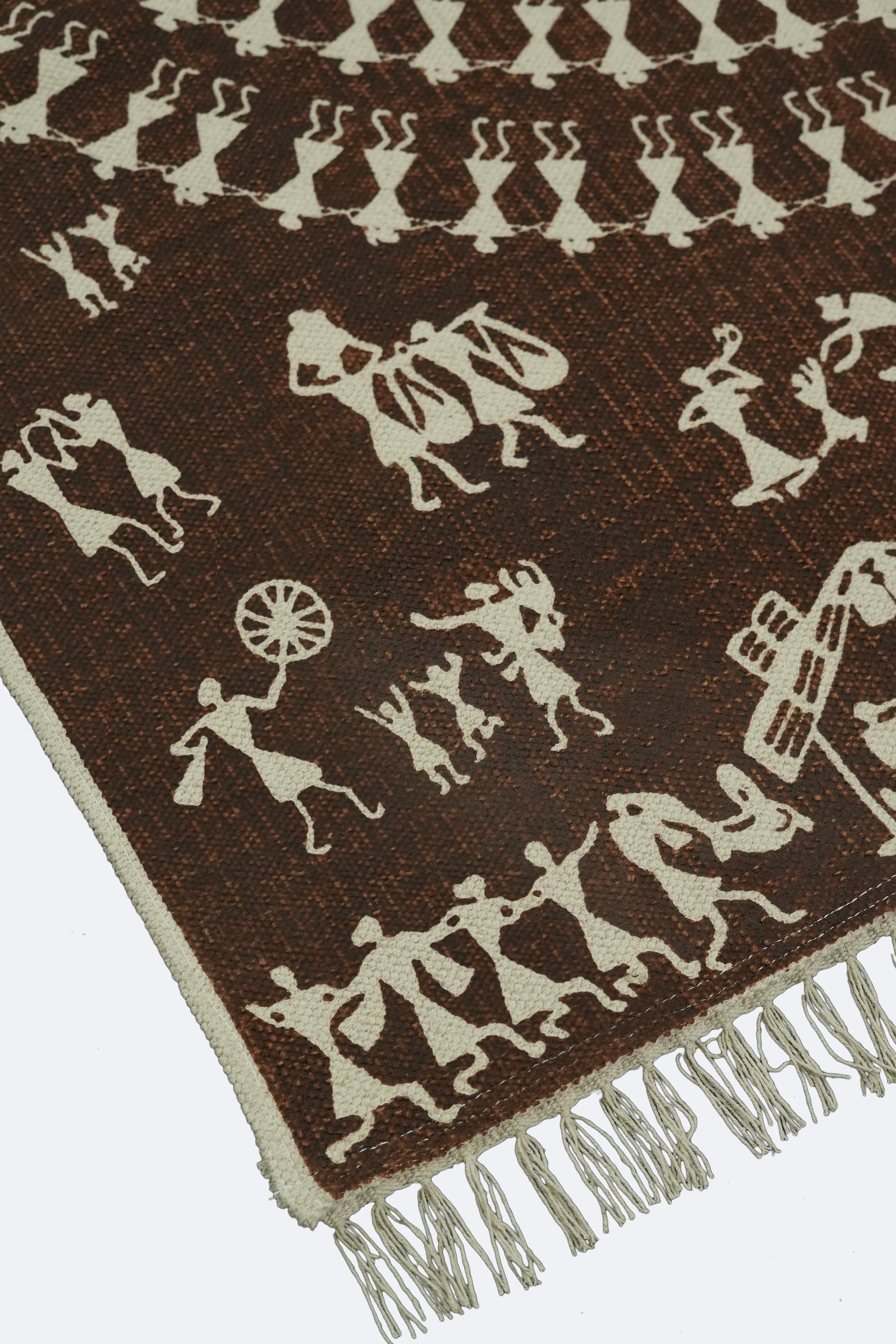Tribal Circle Screen Printed Rug – Brown