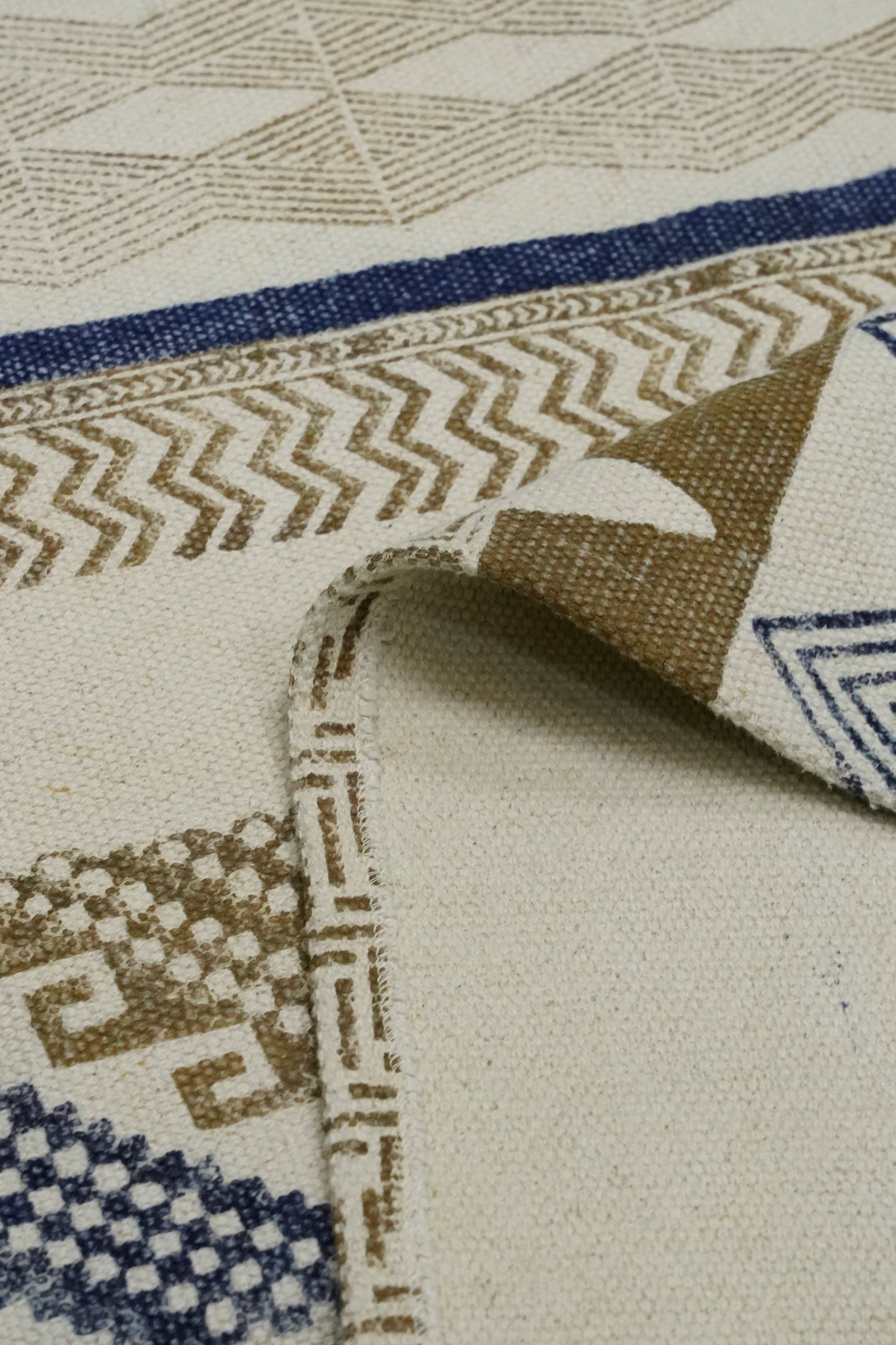 Nomadic Diamond Tribal Printed Jute Rug