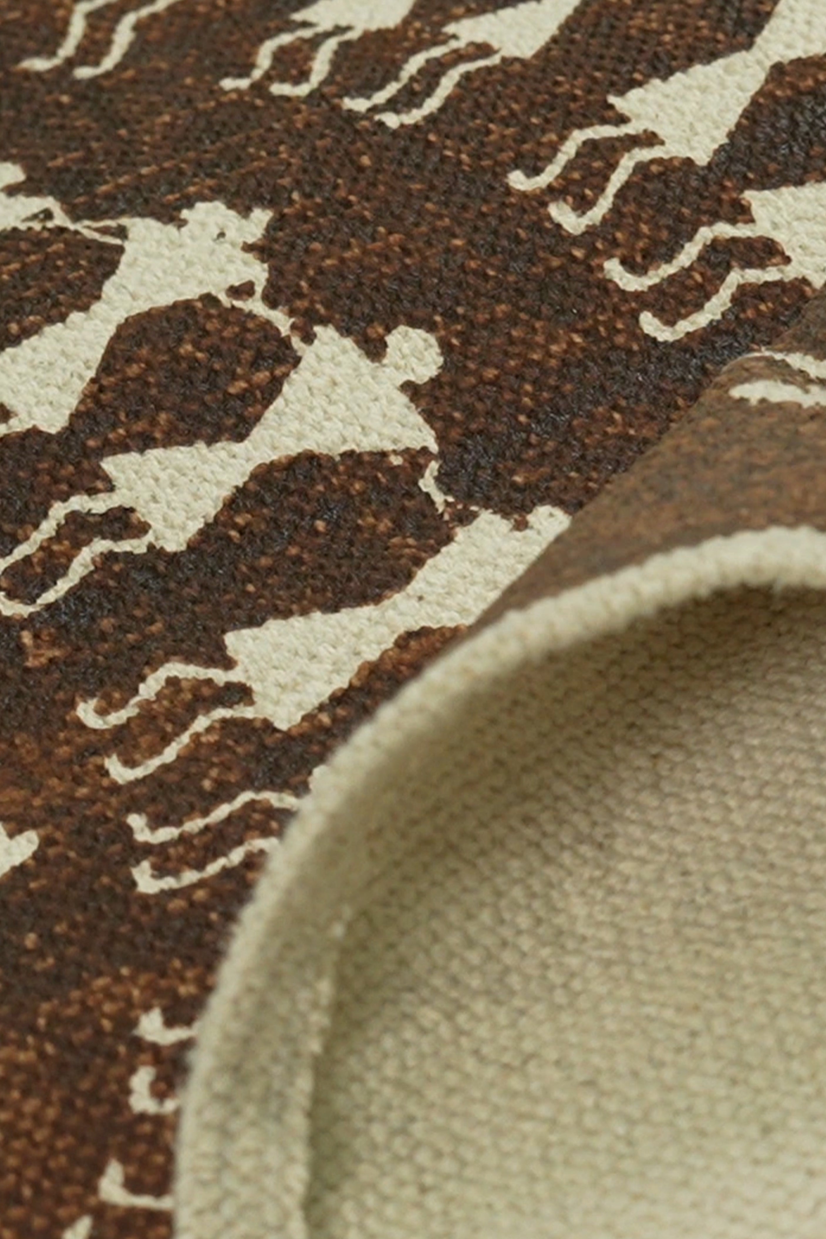 Tribal Circle Screen Printed Rug – Brown