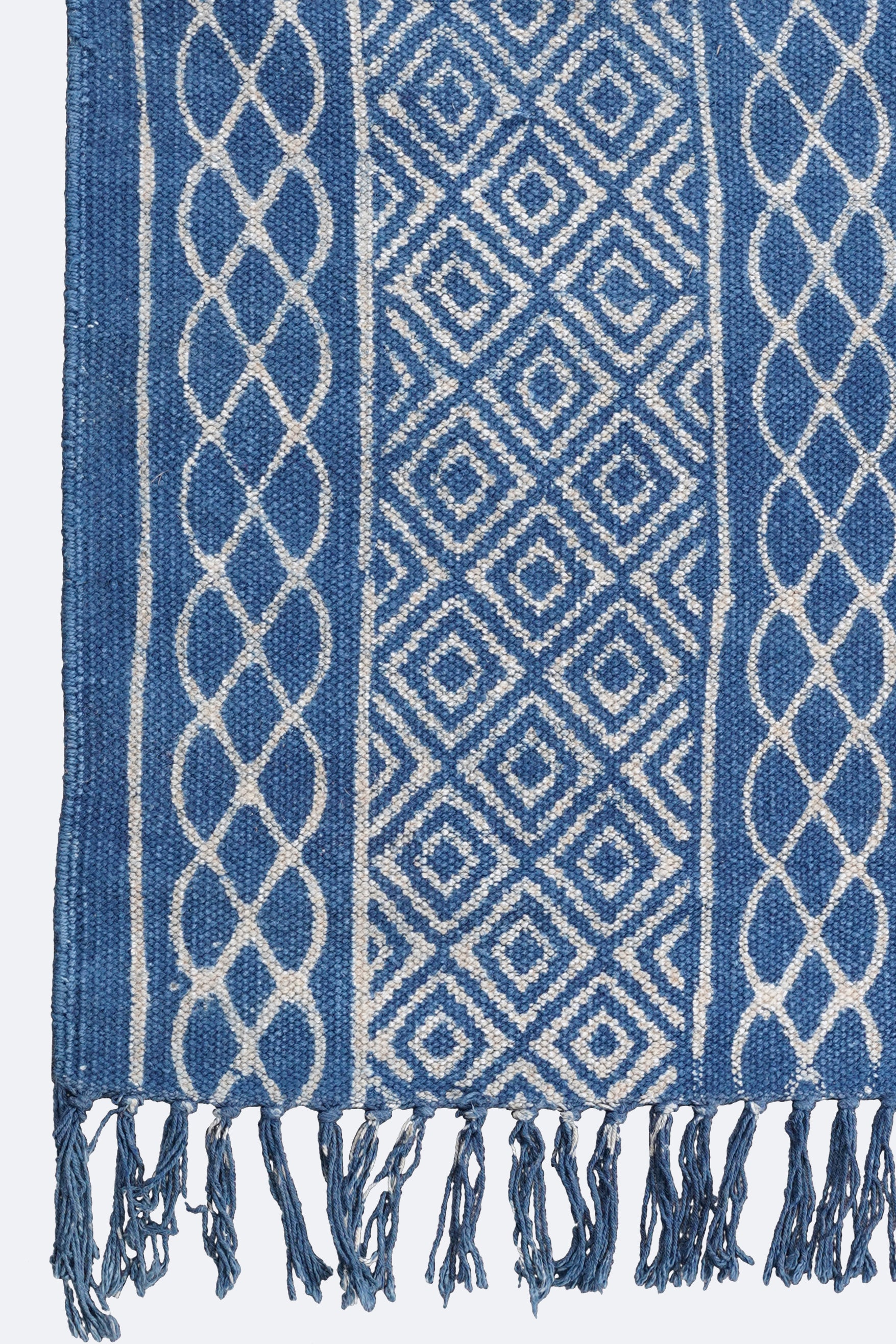 Indigo Diamond Lattice Cotton Printed Rug