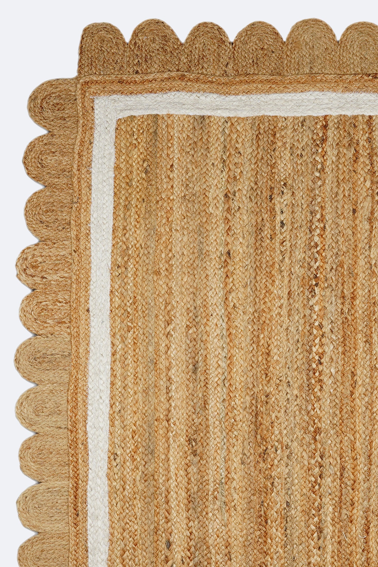 White Border Scalloped Natural Jute Rug