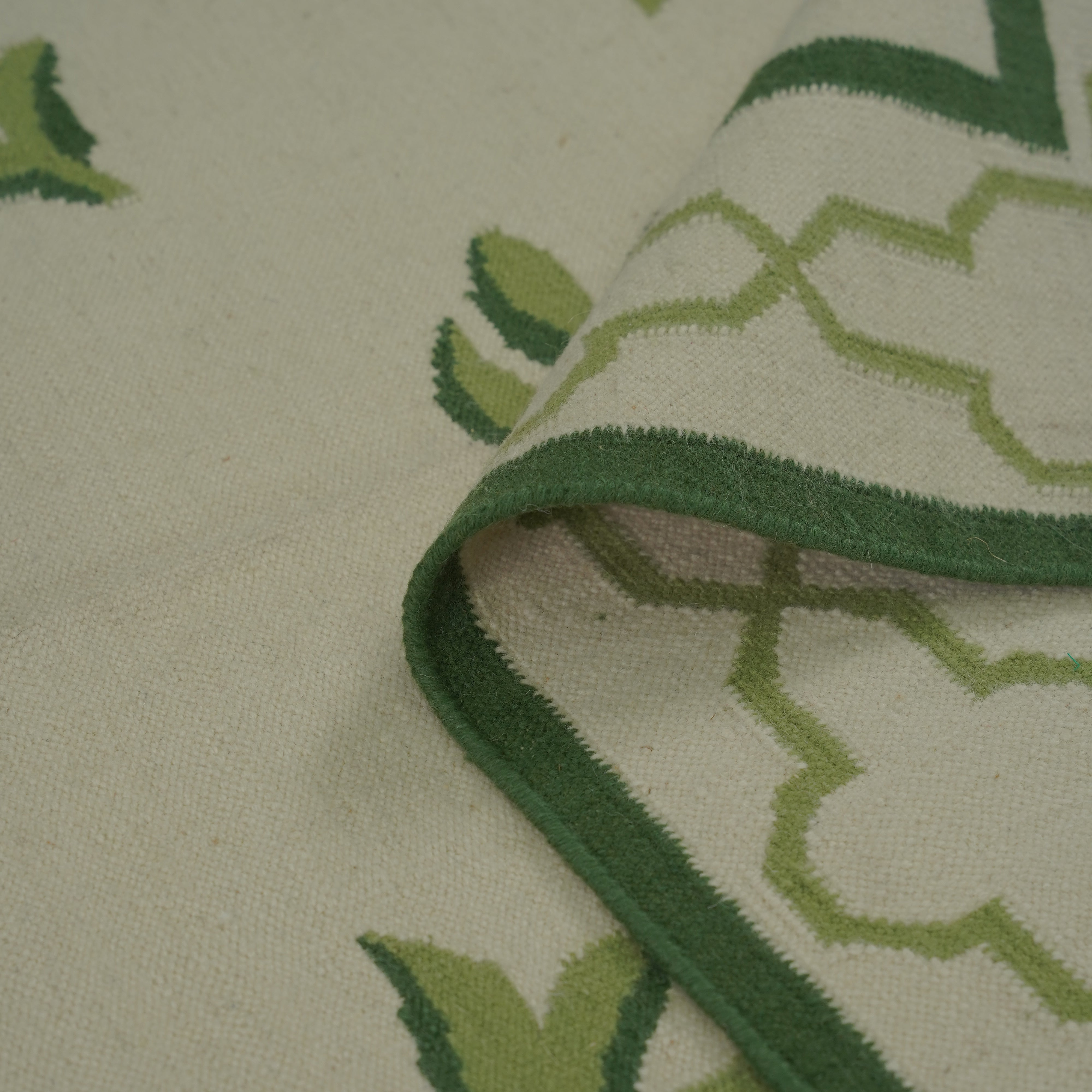 Handwoven Floral Rug with flower motif in Greem