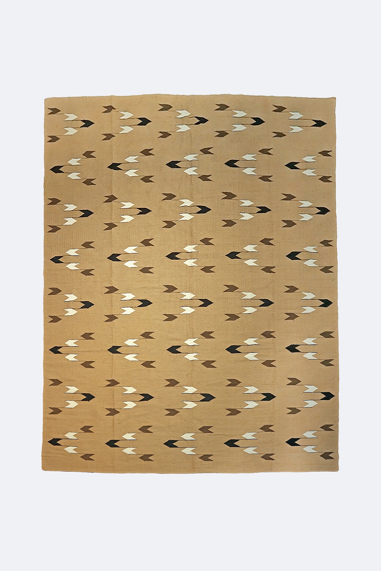 Arrow Motif Flatwoven Jute Rug