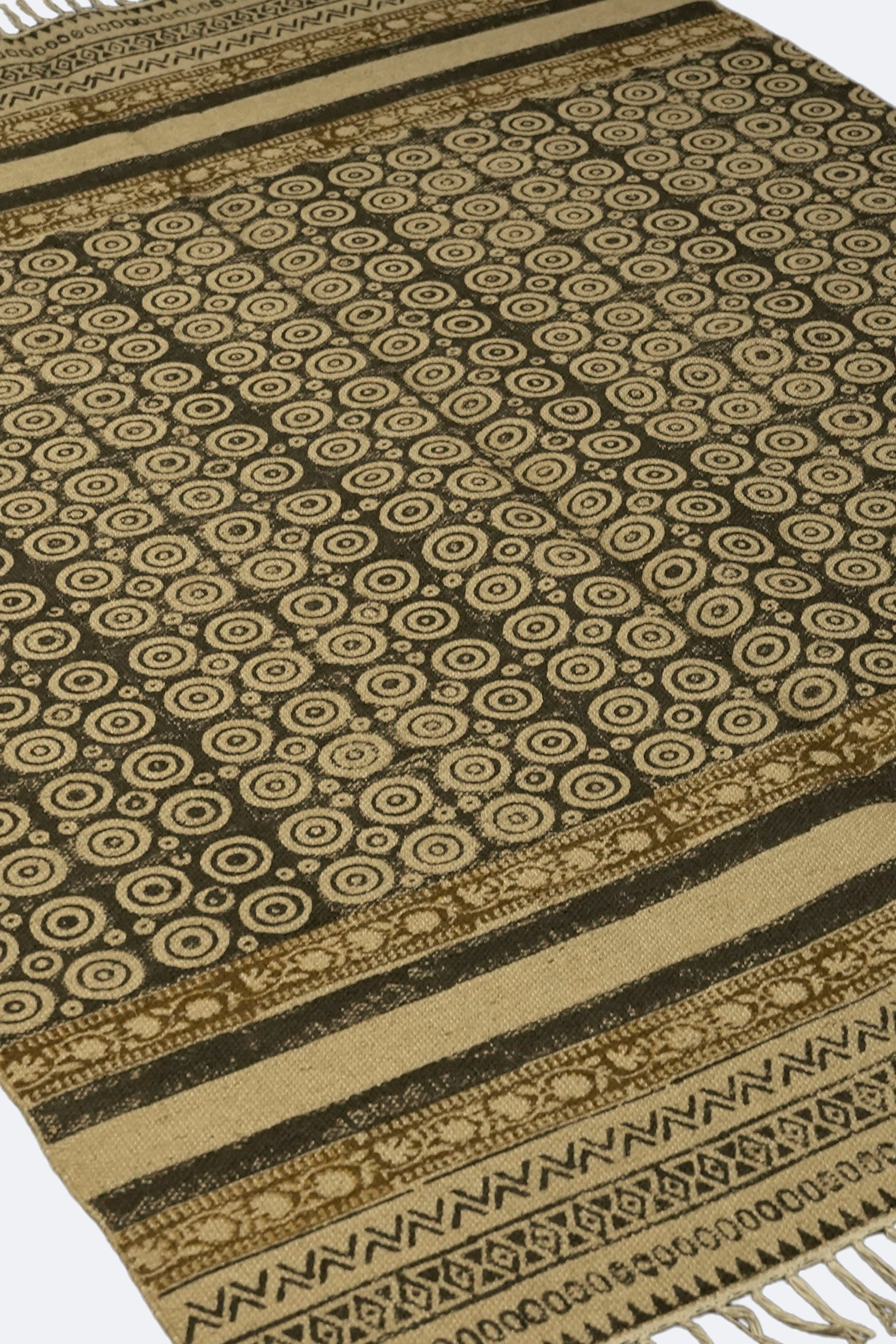 Tribal Circle Block-Printed Jute Rug – Olive & Sand