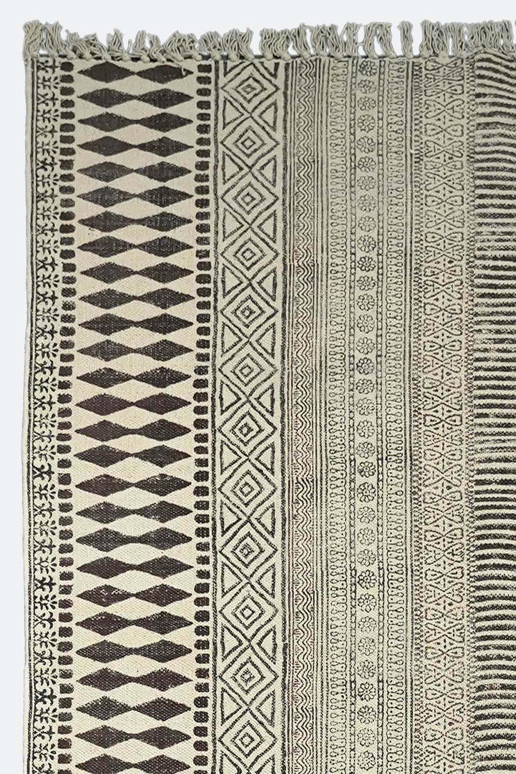 Indus Diamond-Stripe Printed Jute Rug