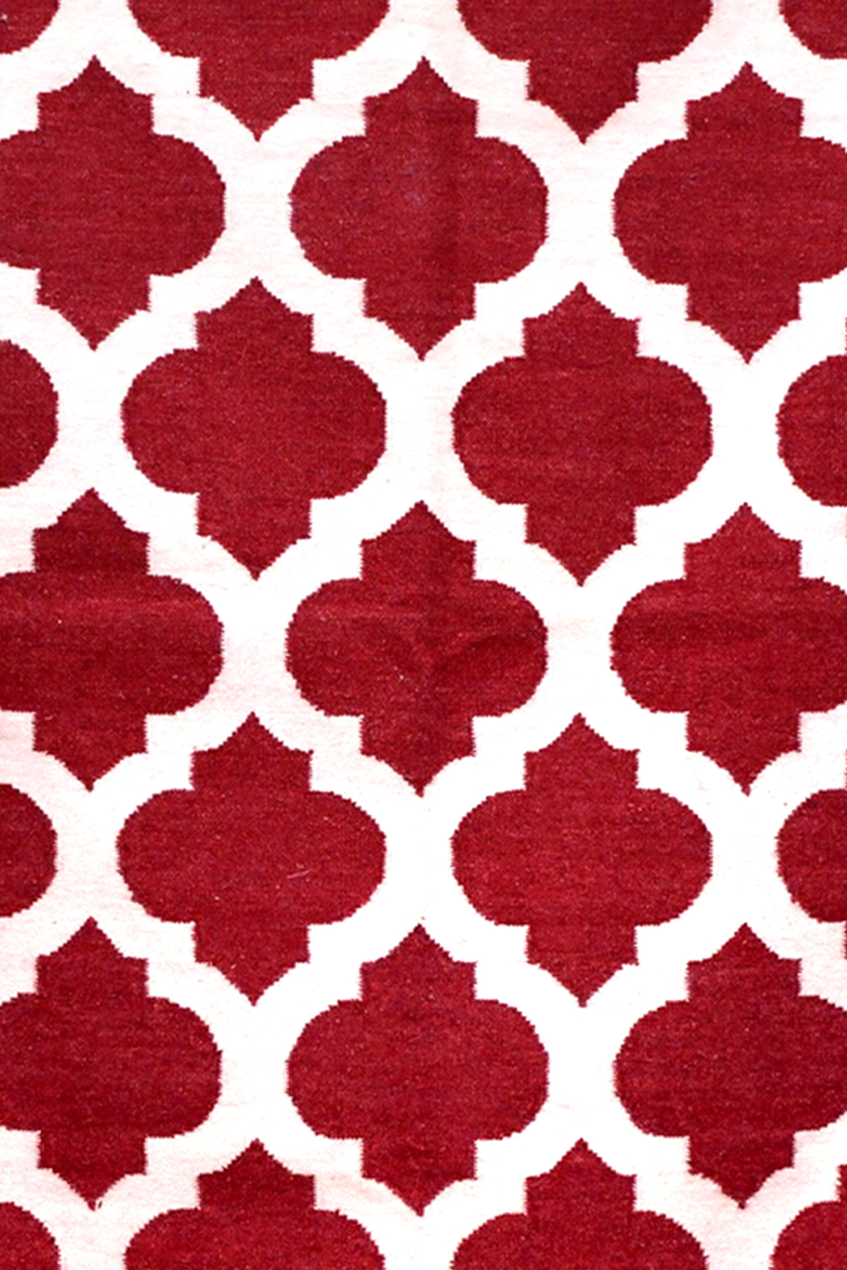 Red Ogee Reversible Woolen Rug
