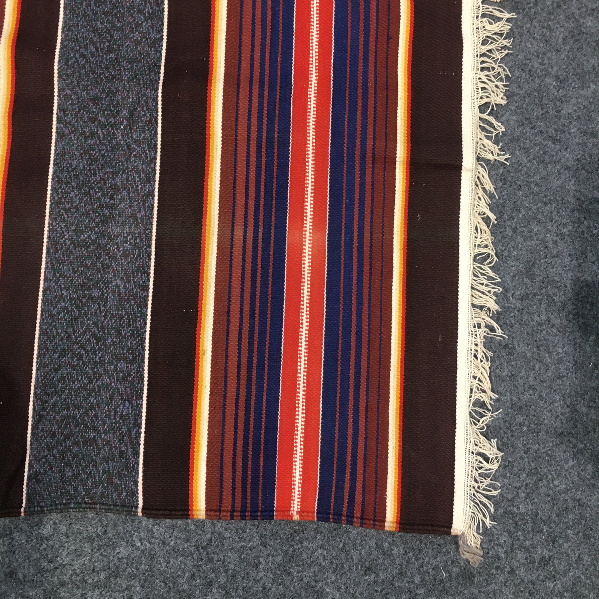 Jainamaz Prayer Rug in Midnight blue and Rusty Red