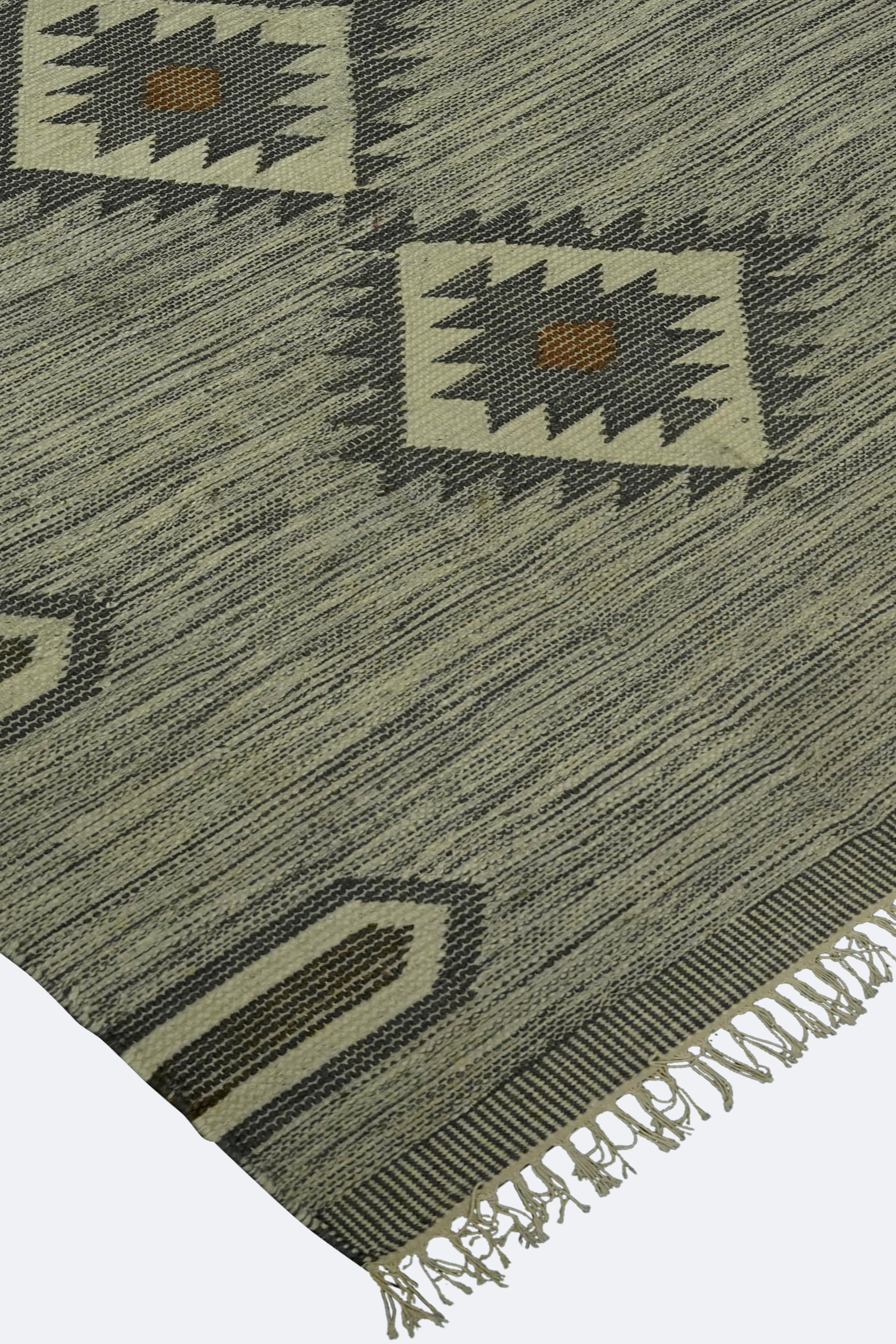 Moroccan Diamond Bohemian Pile Rug