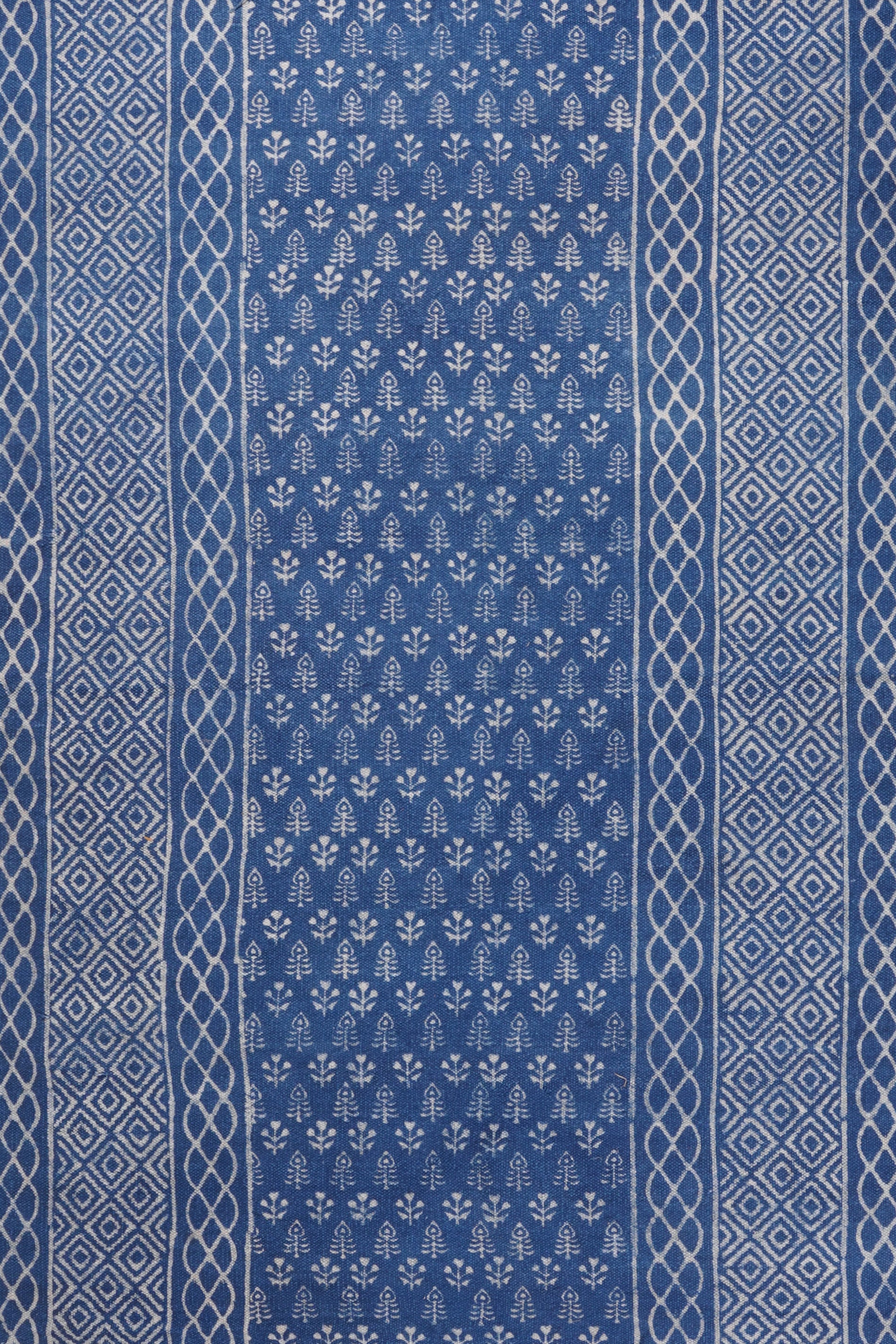 Indigo Diamond Lattice Cotton Printed Rug