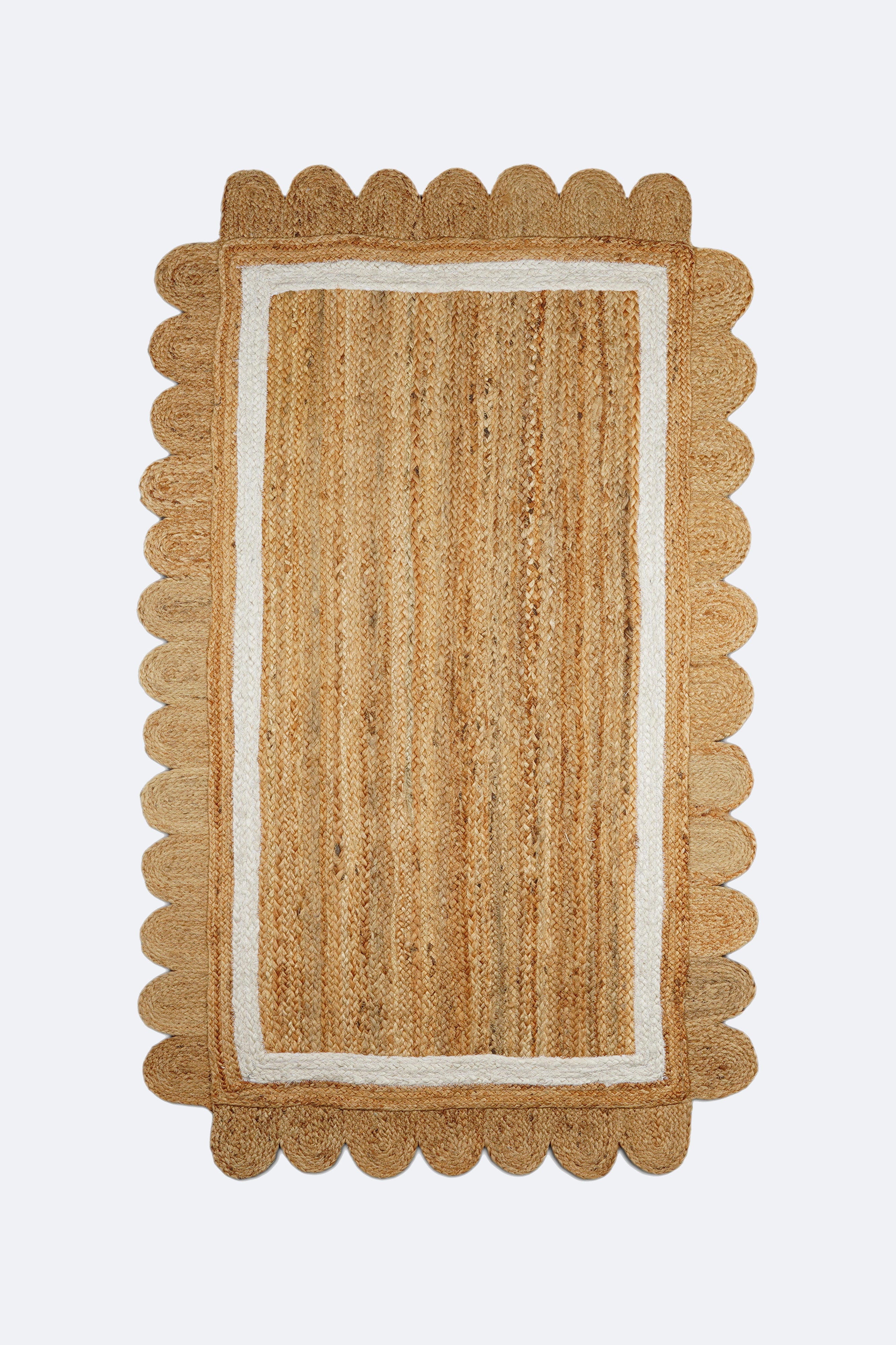 White Border Scalloped Natural Jute Rug