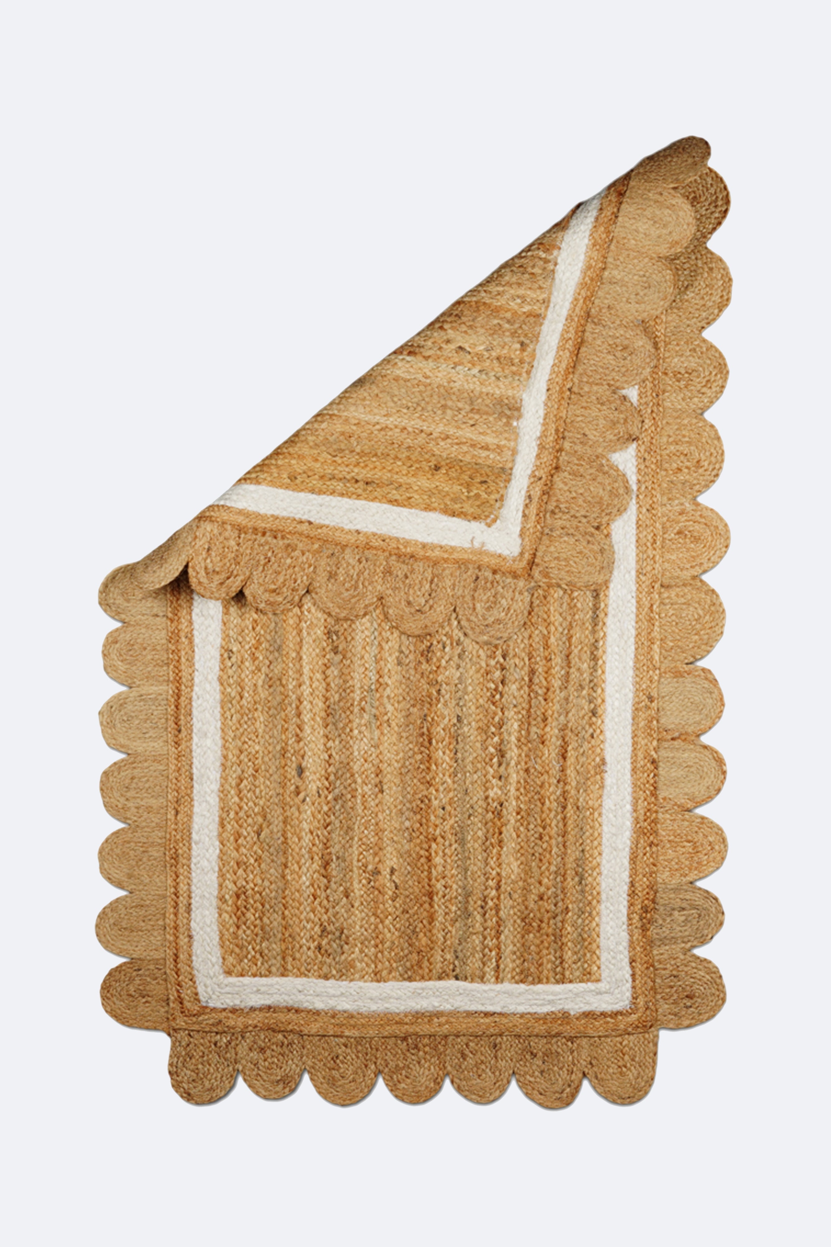 White Border Scalloped Natural Jute Rug