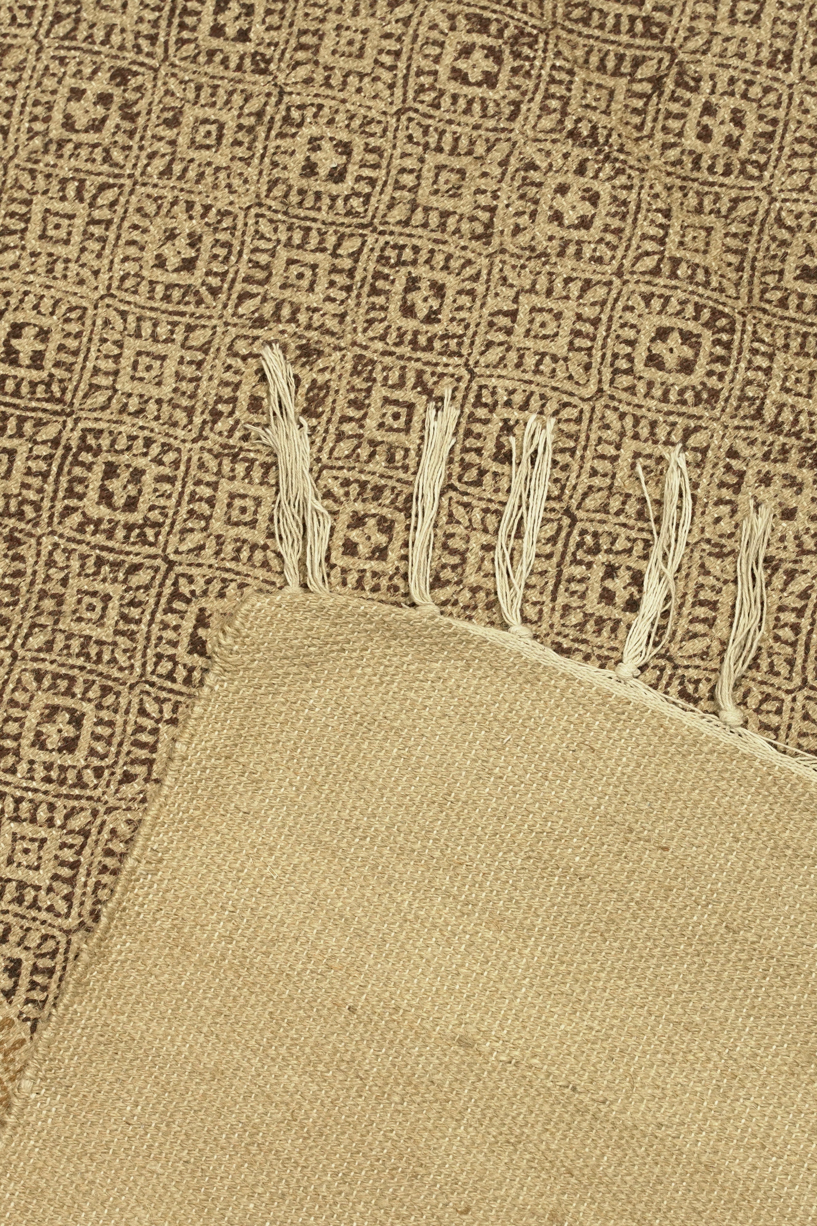 Floral Vine Border Block-Printed Jute Rug