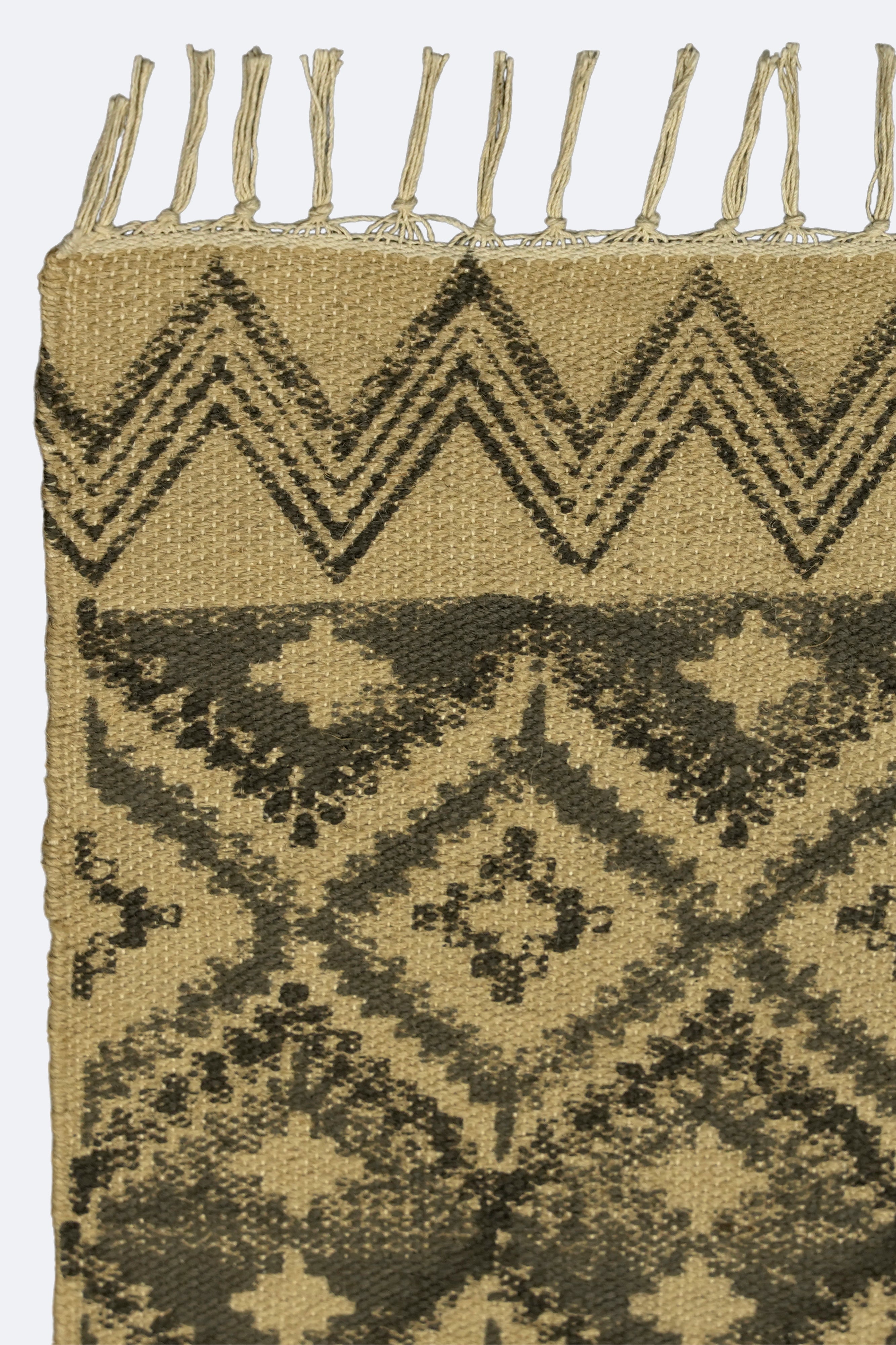 Tribal Diamond Block-Printed Jute Rug – Olive & Sand