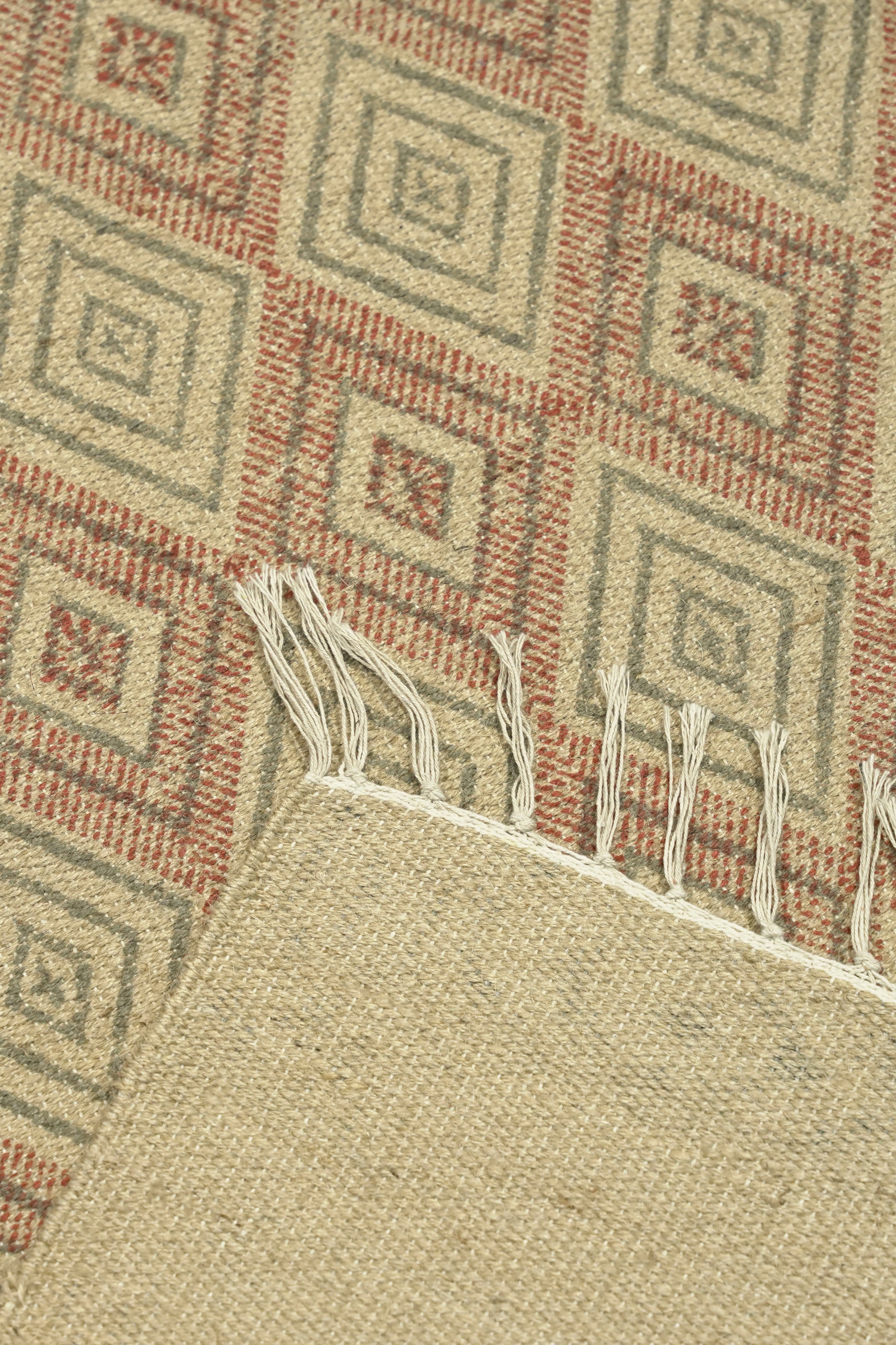 Diamond Block-Printed Jute Rug with Geometric Border – Rust & Black